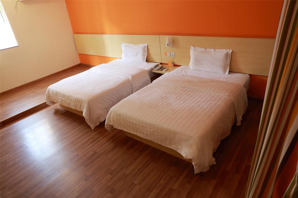 7Days Inn Laiwu Fengcheng West Street Oda fotoğraf
